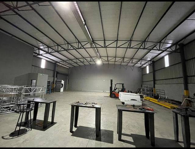 INDUSTRIAL PROPERTY TO RENT IN KNOPPIESLAAGTE